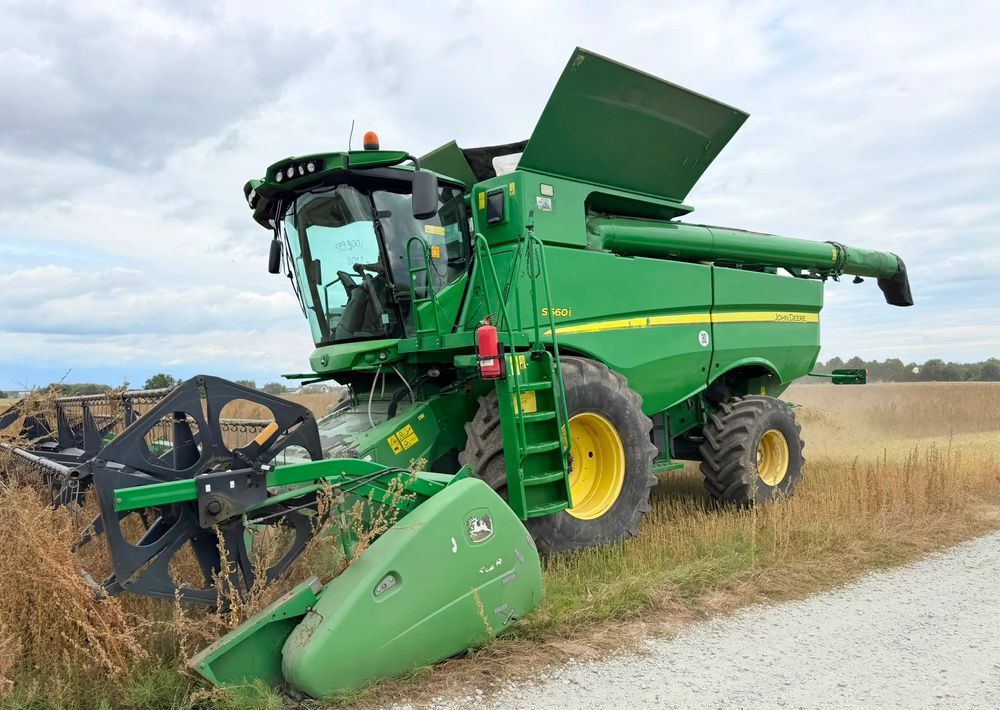 John Deere S660i