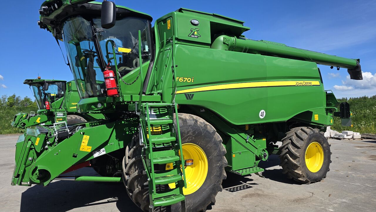 JOHN DEERE T670 + Hydraflex RD30F